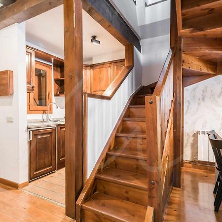 Tanau 1700 By Seamount Rentals Baqueira Beret Exterior foto